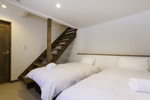 thumbnail: Staircase