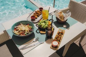 thumbnail: Food court