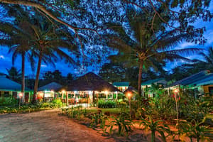 thumbnail: Bar (on property)
