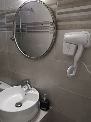 thumbnail: Bathroom sink