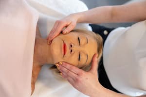 thumbnail: Facial