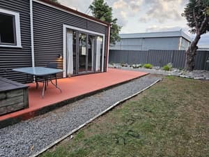 thumbnail: Exterior