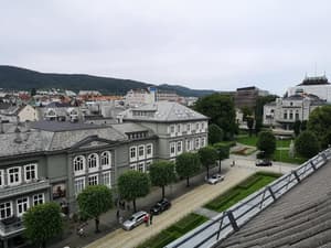 thumbnail: Exterior