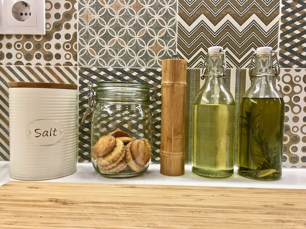 Shared kitchen facilities
