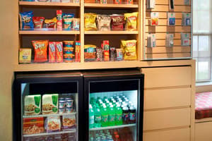 thumbnail: Snack bar