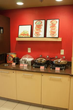 thumbnail: Breakfast area