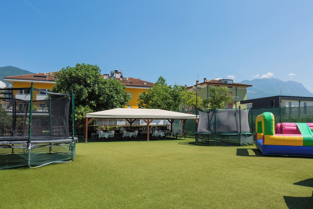 Children's play area - outdoor
