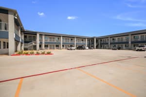 thumbnail: Exterior