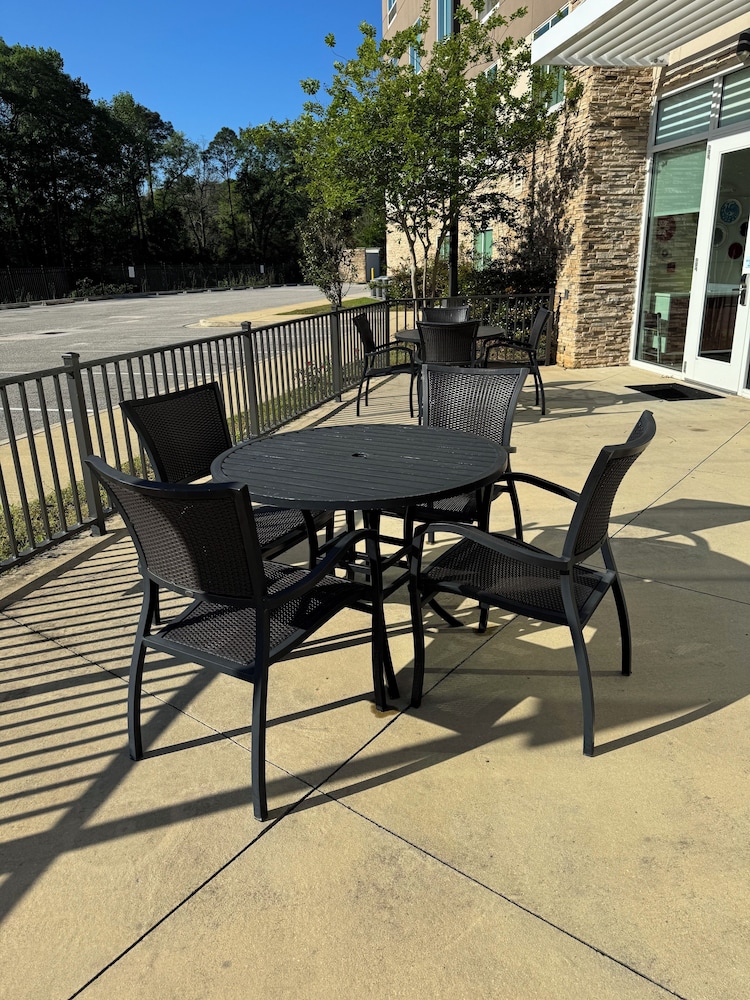 BBQ/picnic area