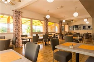 thumbnail: Dining,Dining Area,Breakfast,On-Site