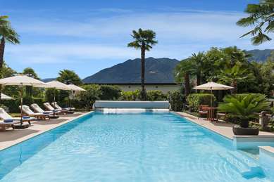 Pool,On-Site,Outdoor/Exterior,Property Amenity,Recreation