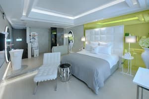 thumbnail: Room