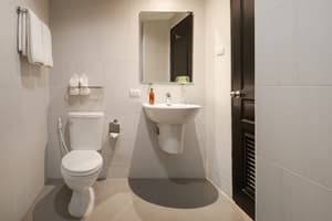 thumbnail: Bathroom