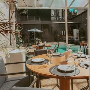 thumbnail: Restaurant