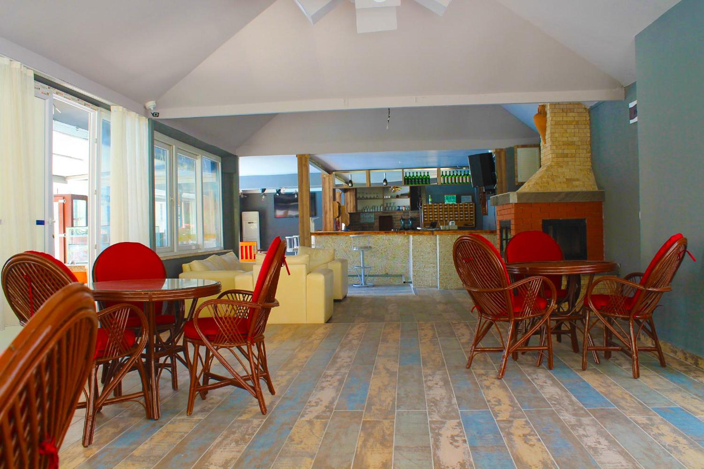 Restaurant-cafeteria