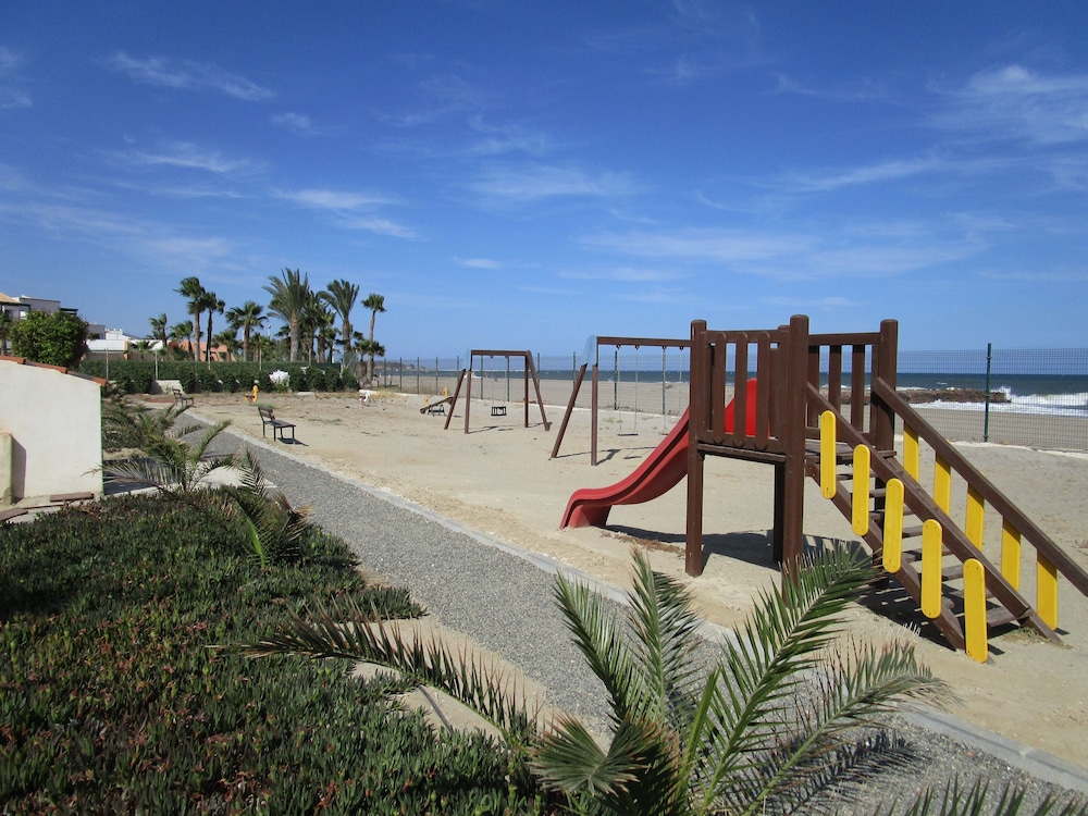 Children's play area - outdoor