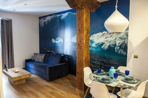 thumbnail: Living room