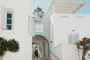 thumbnail: Exterior