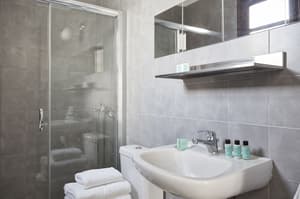 thumbnail: Bathroom amenities