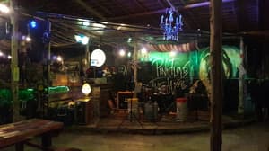 thumbnail: Bar (on property)