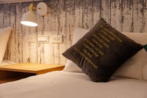 thumbnail: Room