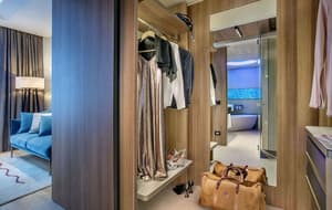 thumbnail: Room amenity