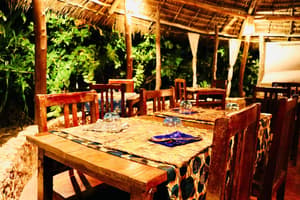 thumbnail: Restaurant