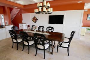 thumbnail: In-room dining