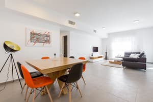 thumbnail: In-room dining