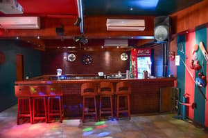 thumbnail: Bar (on property)