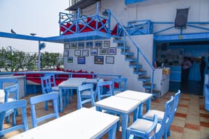 thumbnail: Cafe