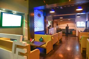 thumbnail: Restaurant