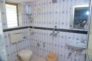 thumbnail: Bathroom