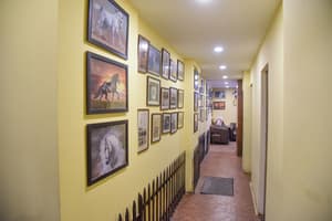 thumbnail: Interior entrance