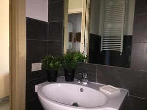 thumbnail: Bathroom sink