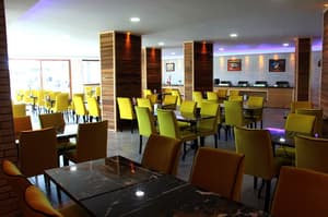thumbnail: Restaurant