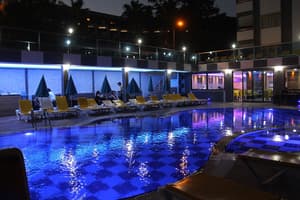 thumbnail: Outdoor pool