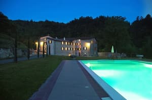 thumbnail: Exterior
