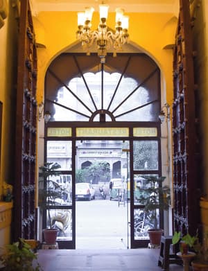 thumbnail: Interior entrance