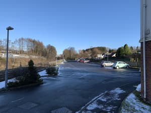 thumbnail: Parking