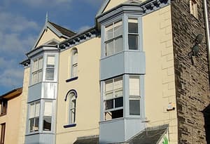 thumbnail: Exterior