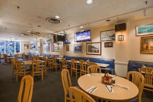 thumbnail: Restaurant