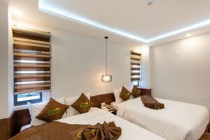 thumbnail: Room