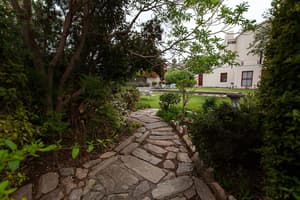 thumbnail: Garden