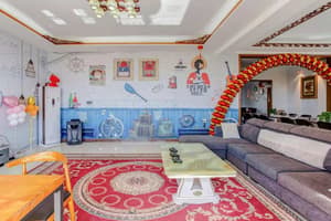 thumbnail: Living room