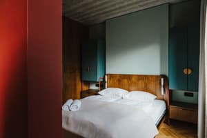 thumbnail: Room