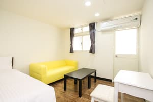 thumbnail: Room amenity