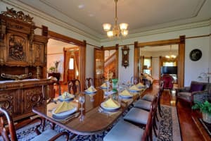 thumbnail: In-room dining