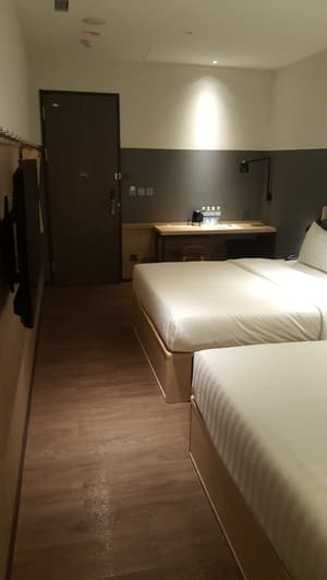 thumbnail: Room
