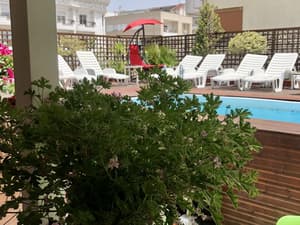 thumbnail: Outdoor pool